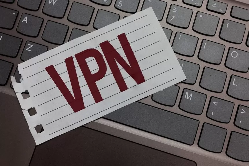 快连VPN官网大揭秘，电脑与安卓手机版哪个更好用？ 一